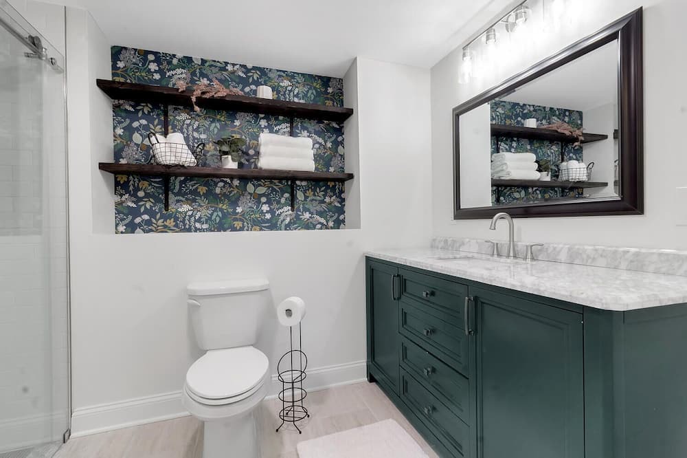 Photo of Bathroom in Clarence