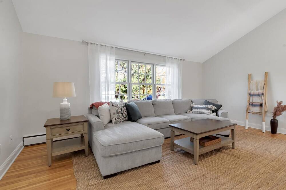 Photo of Livingroom in Clarence