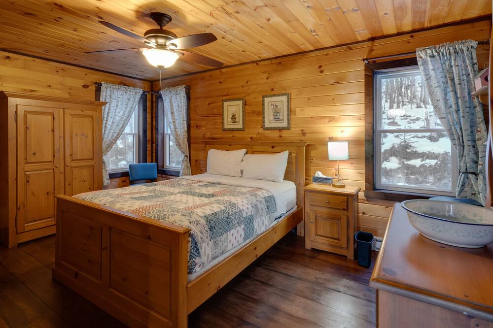 Photo of Bedroom in Sainte-Beatrix