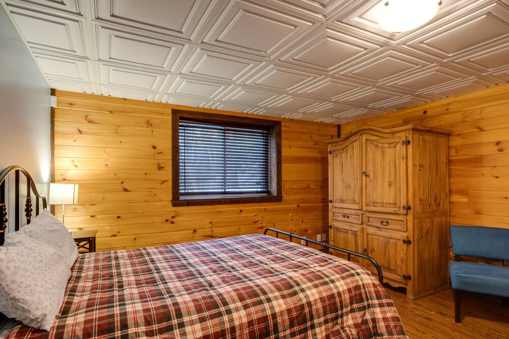 Photo of Bedroom in Sainte-Beatrix