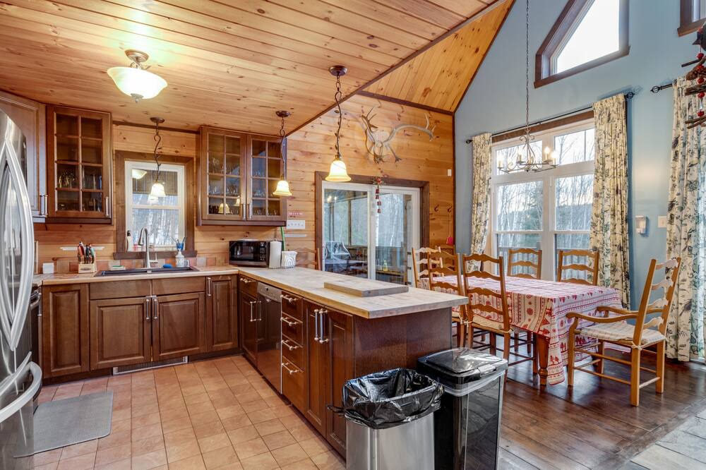 Photo of Kitchen in Sainte-Beatrix