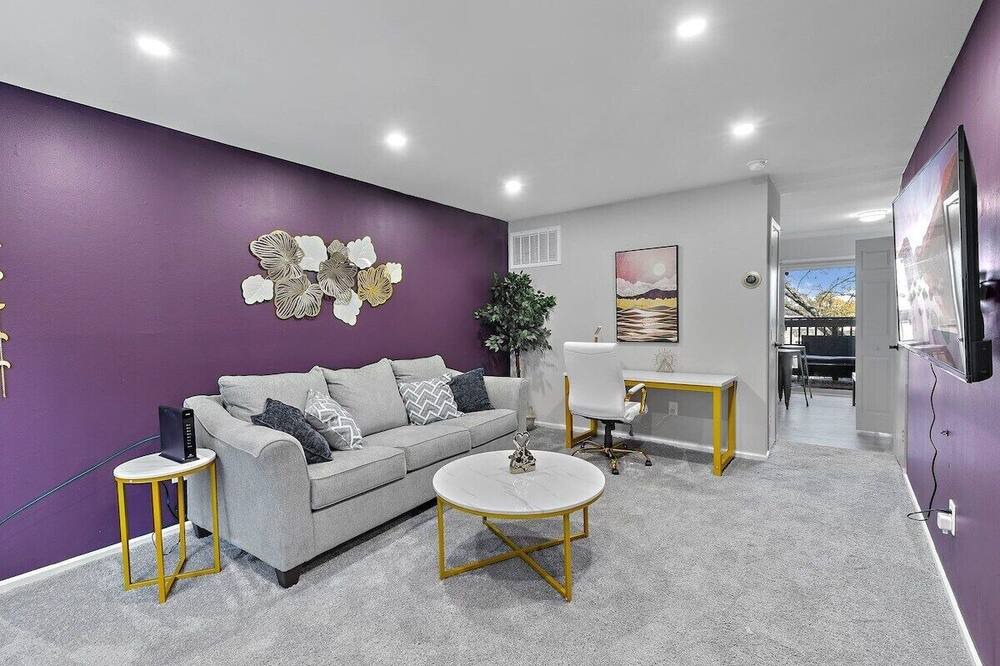 Photo of Livingroom in Towson