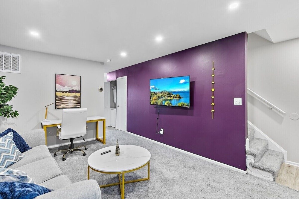 Photo of Livingroom in Towson