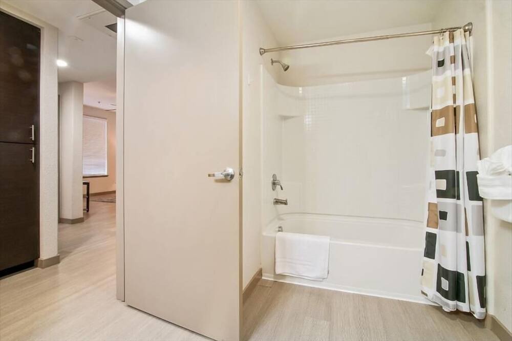 Photo of Bathroom in Mountain View