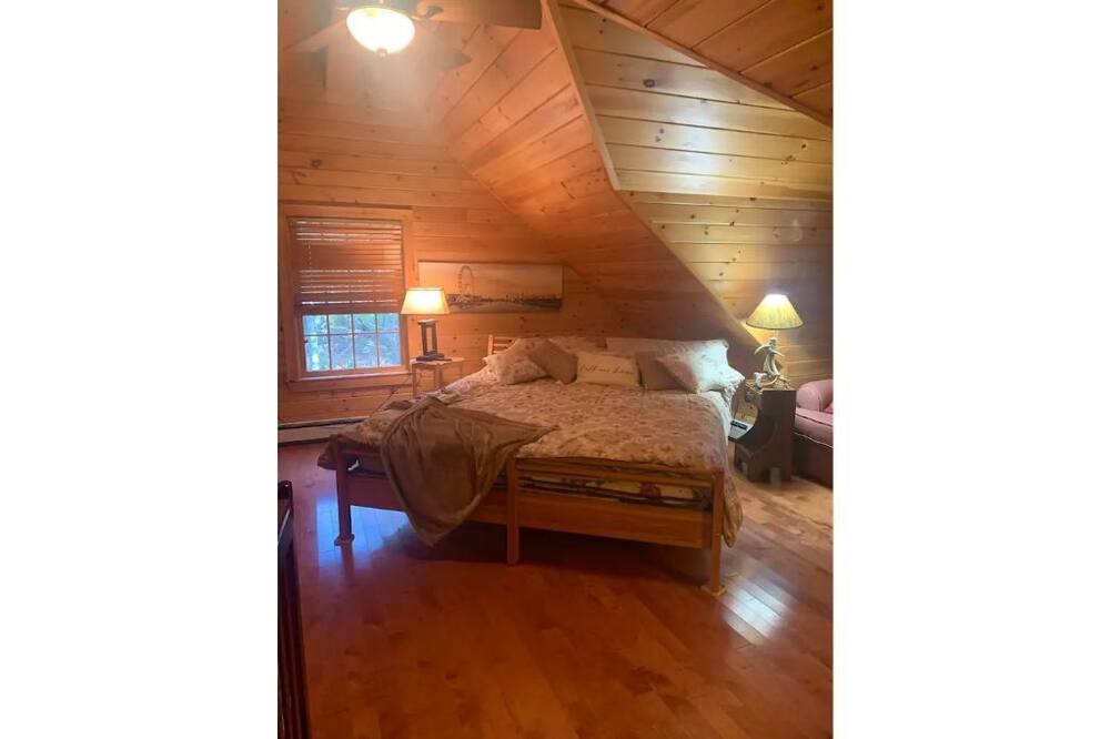 Photo of Bedroom in Cape Neddick