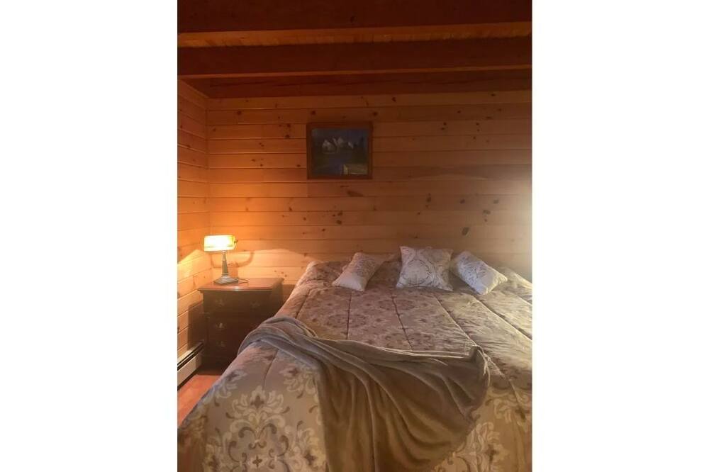 Photo of Bedroom in Cape Neddick