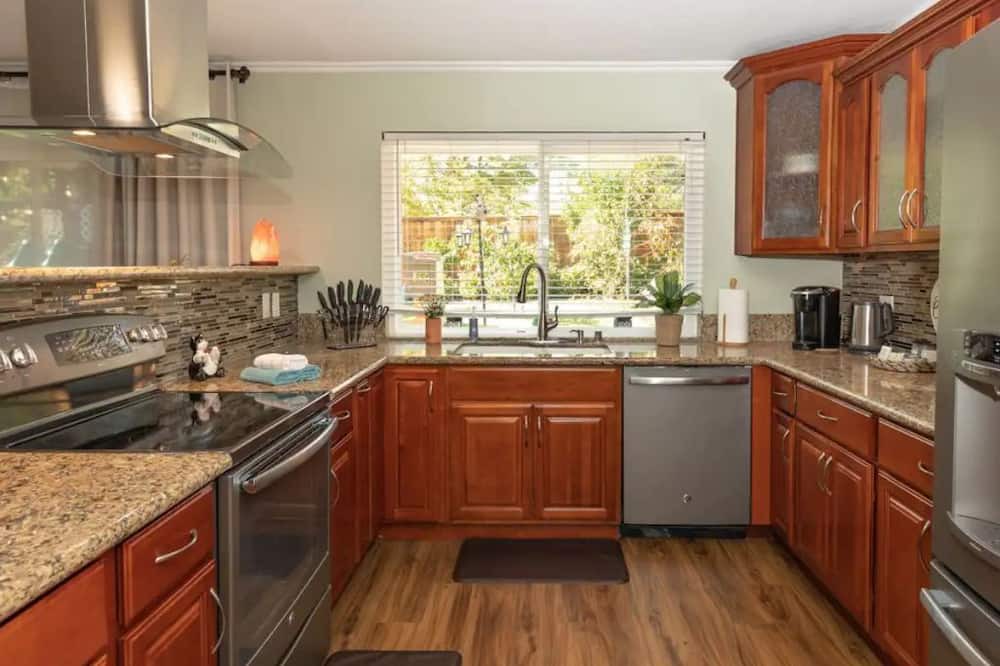 Photo of Kitchen in Orangevale