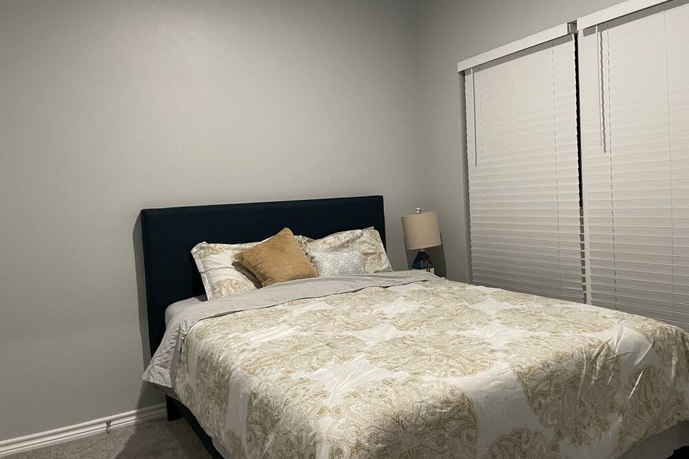 Photo of Bedroom in Temple
