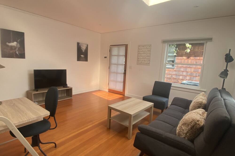 Photo of Others in Central Berkeley