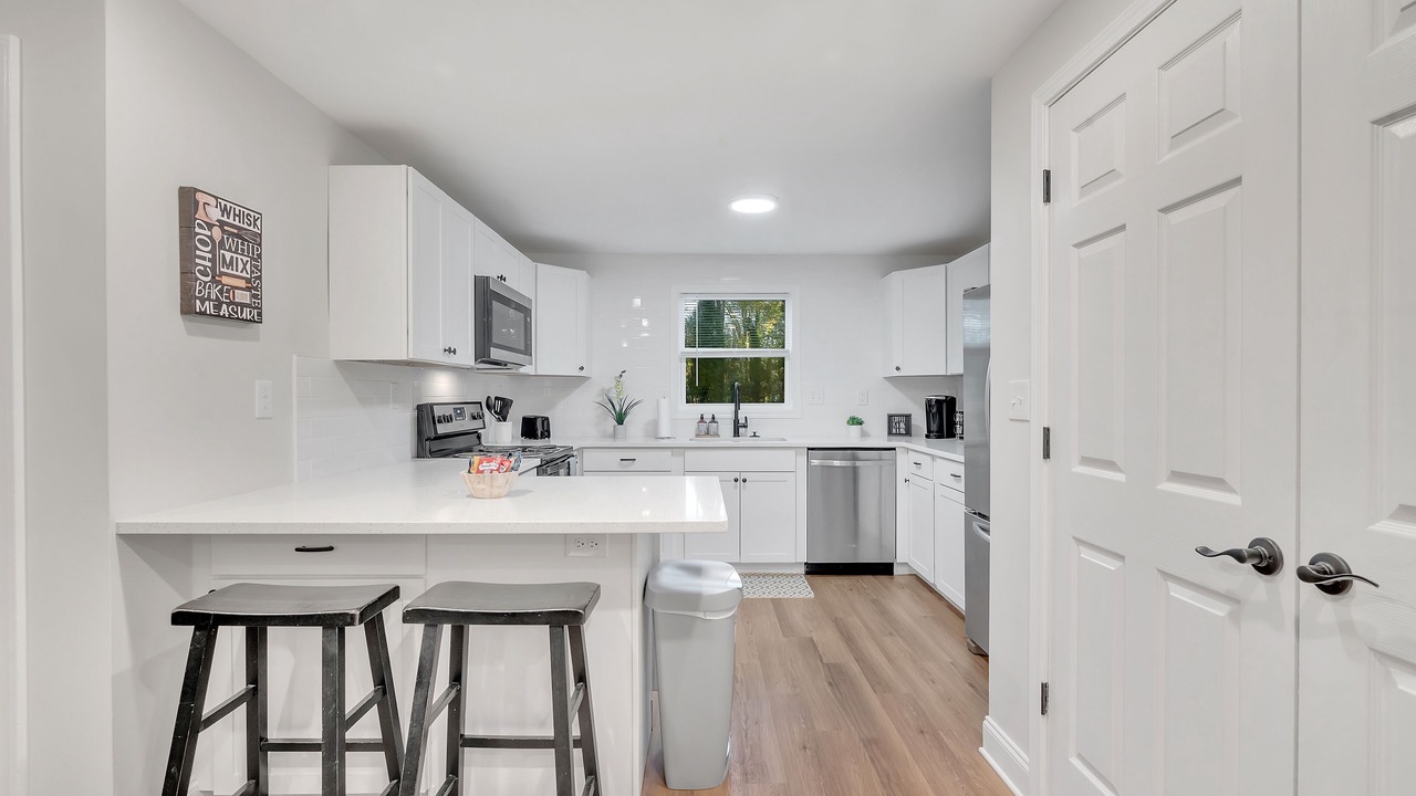 Photo of Kitchen in Enderly Park