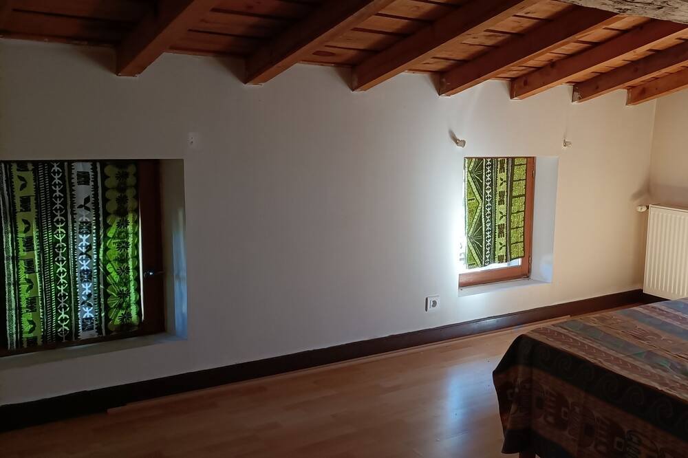 Photo of Bedroom in Gardouch