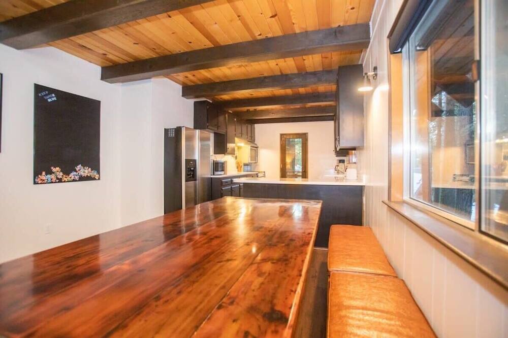 Photo of Kitchen in Tahoe Woods