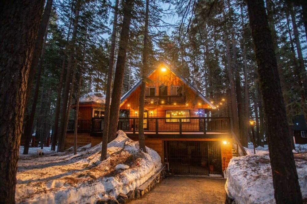 Photo of Outdoor in Tahoe Woods