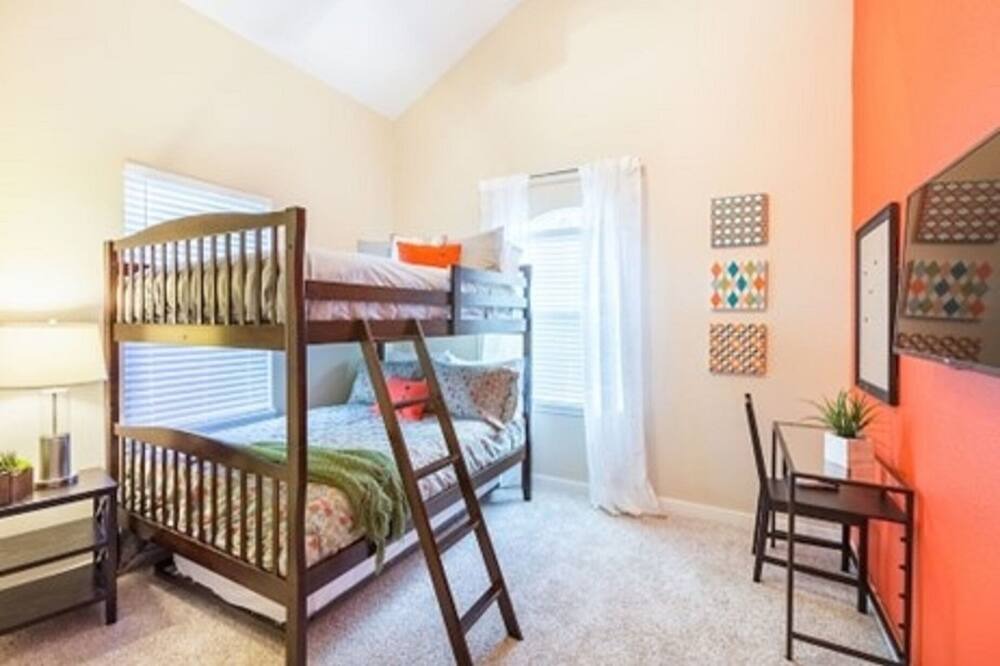 Photo of Bedroom in Apache Shores