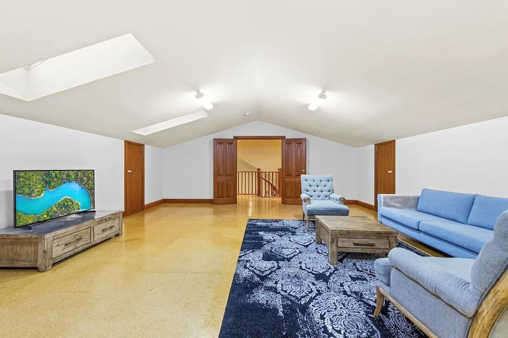 Photo of Others in Dural