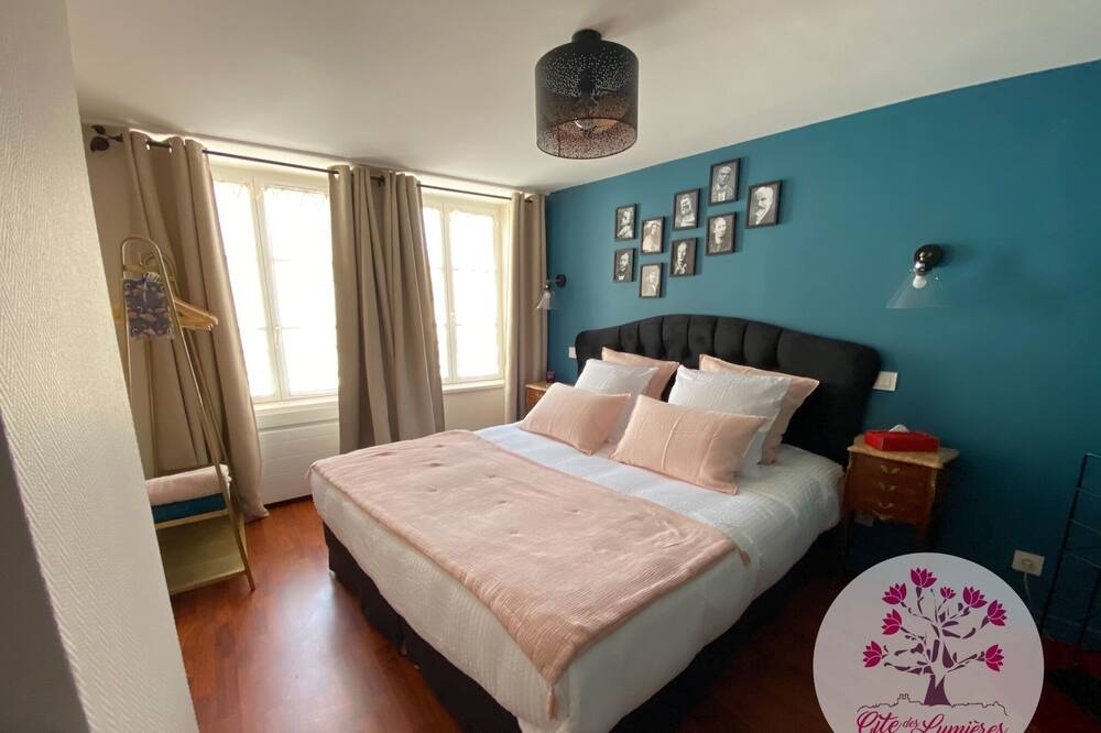 Photo of Bedroom in Langres