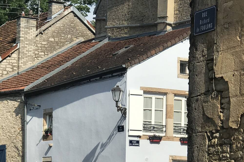 Photo of Outdoor in Langres