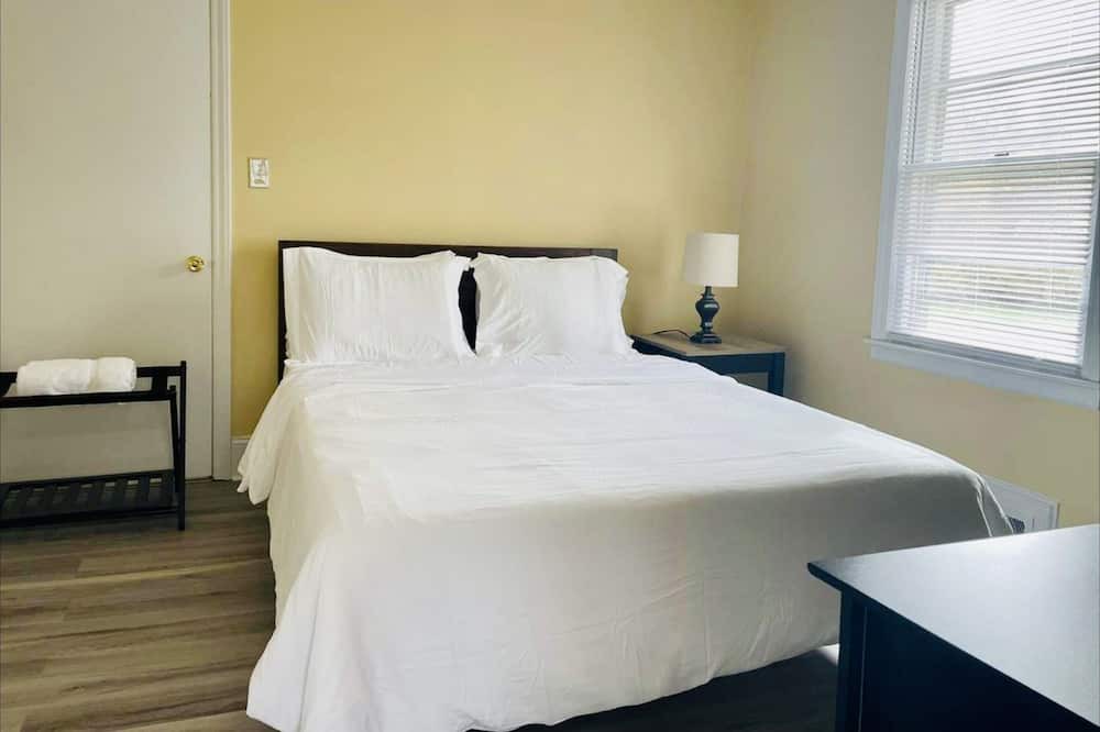 Photo of Bedroom in Graham