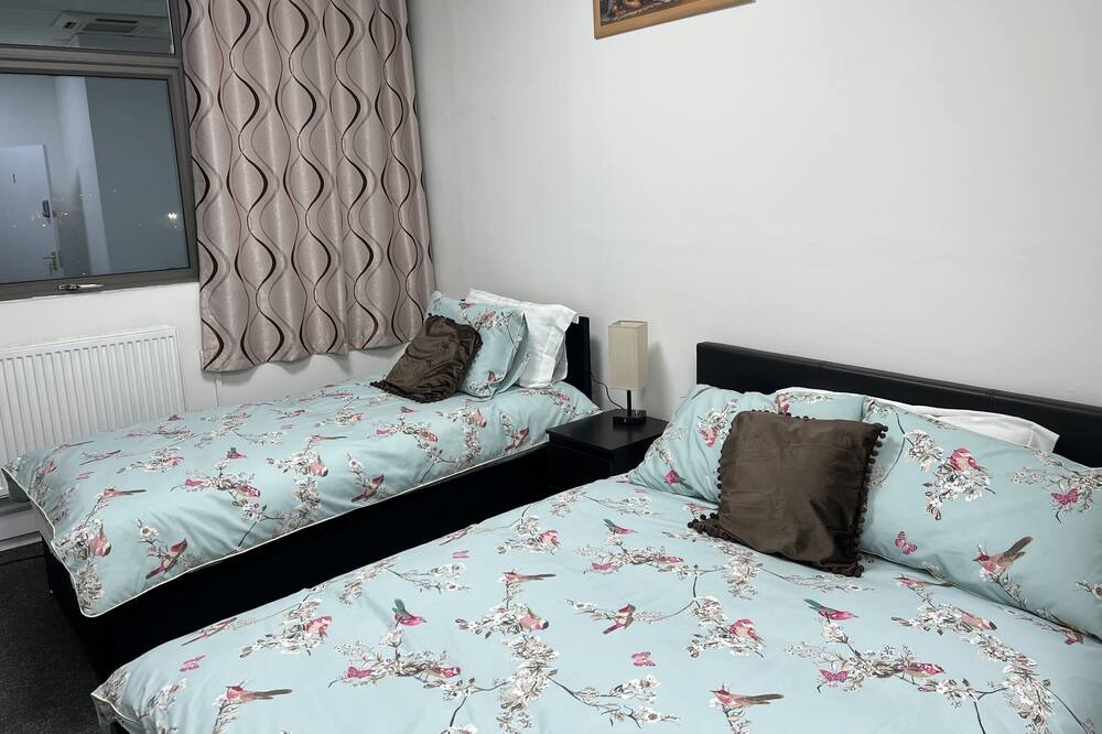 Photo of Others in Park Royal