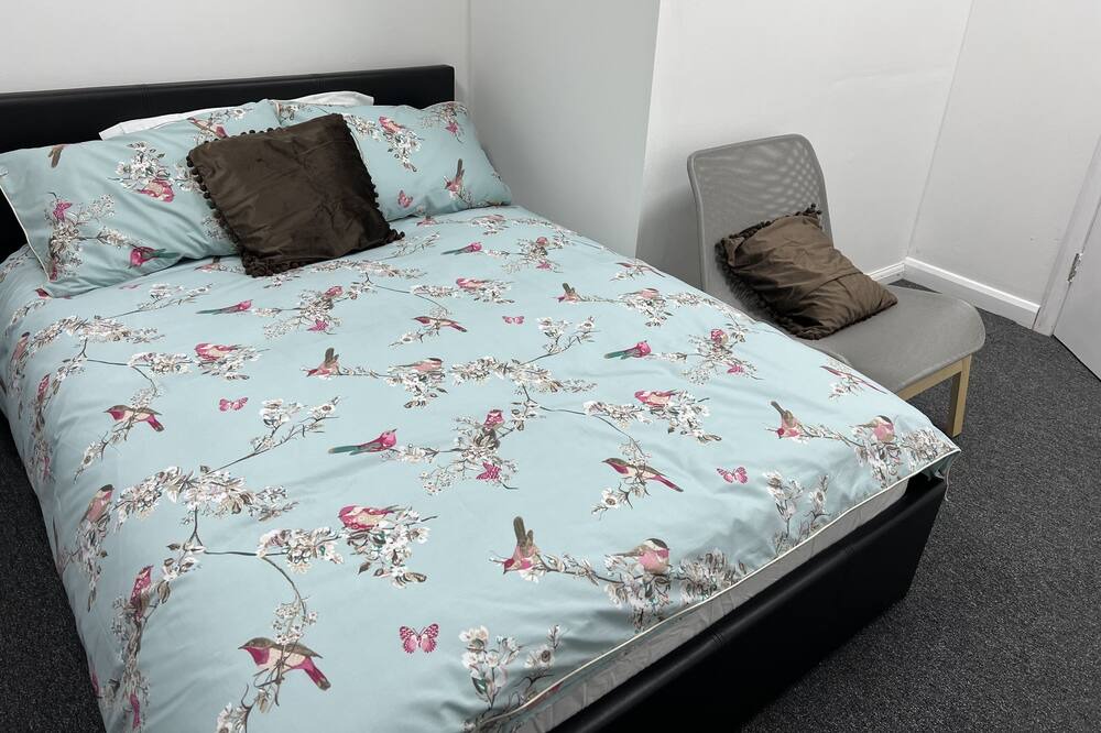 Photo of Others in Park Royal