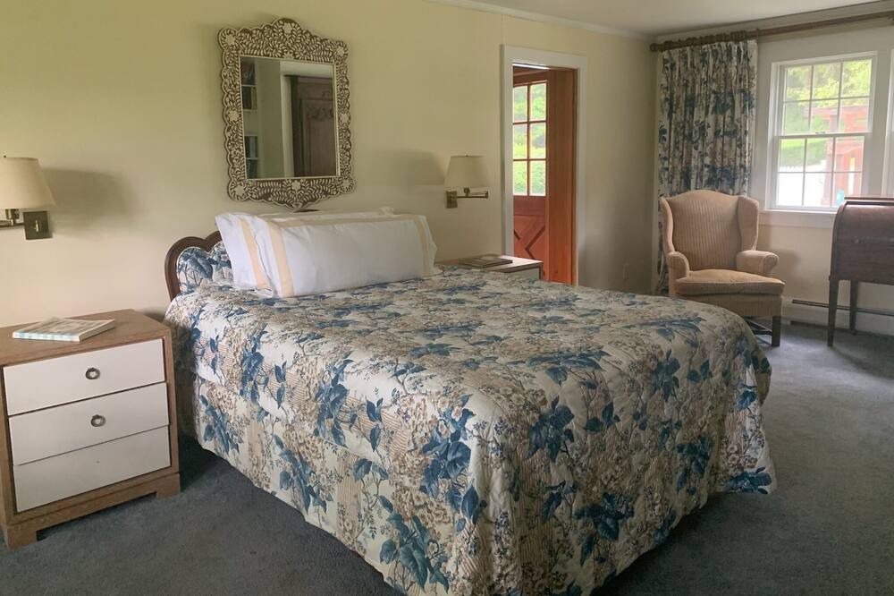 Photo of Others in West Stockbridge