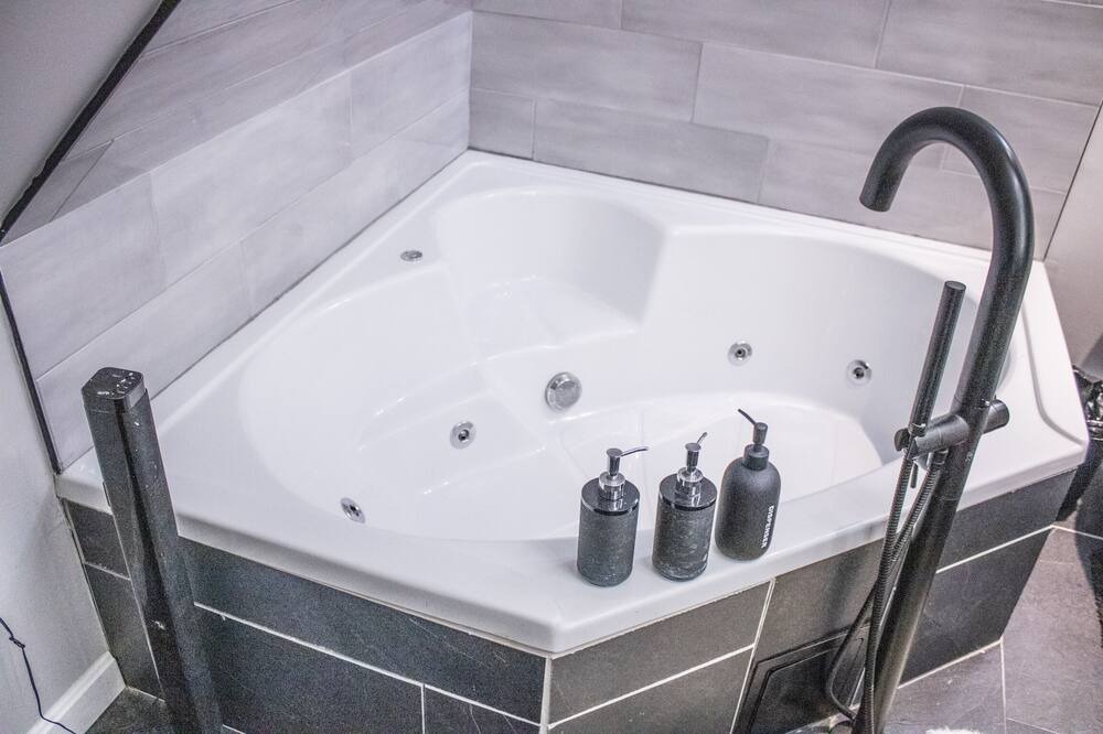 Photo of Others in Federal Hill