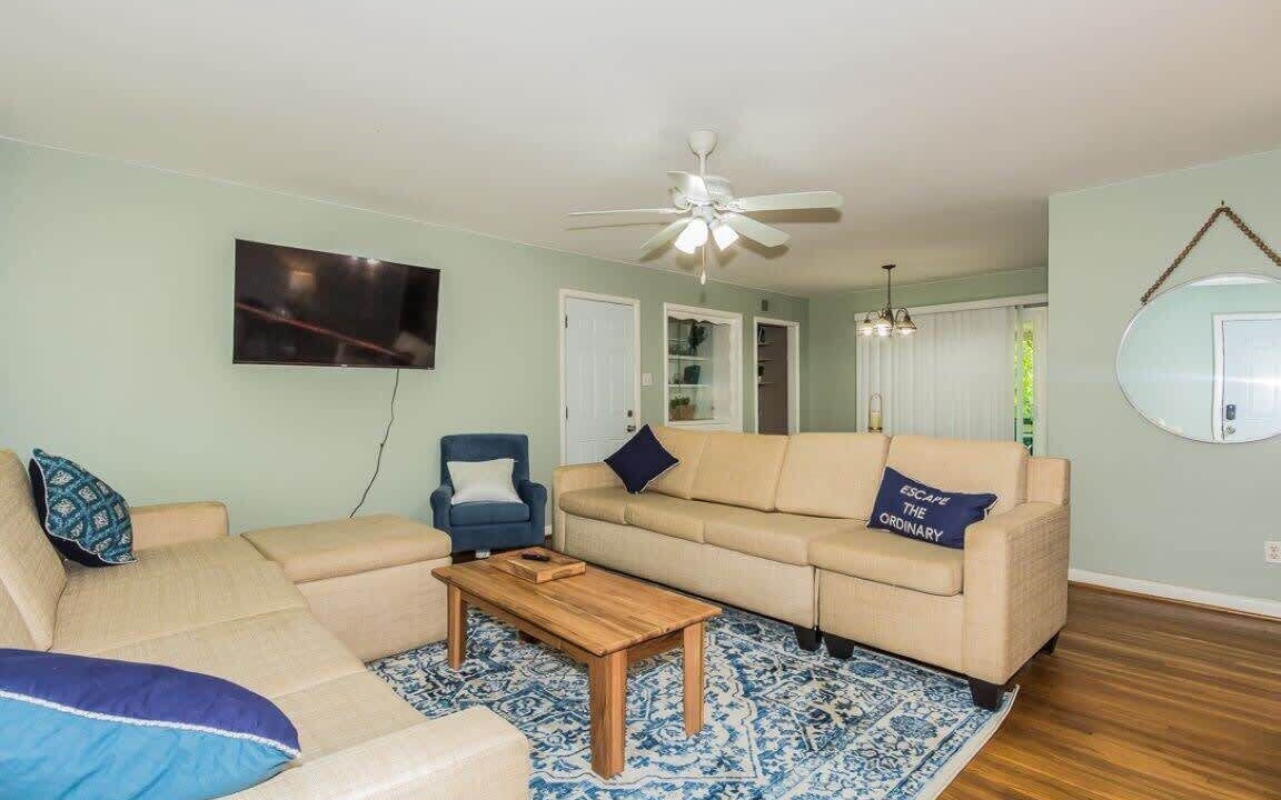 Photo of Livingroom in Little Rock
