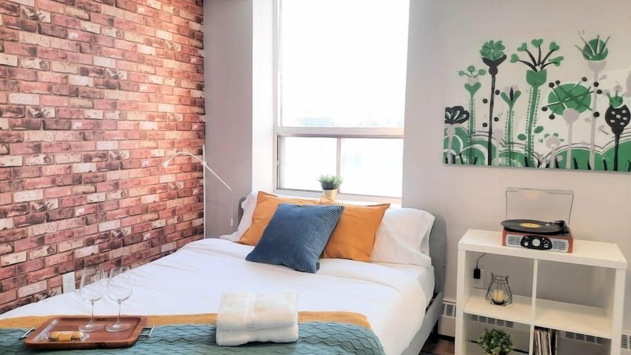 Photo of Others in Inglewood