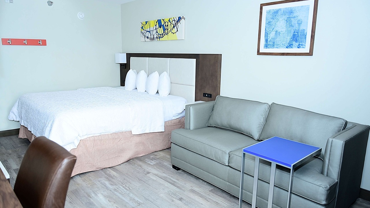 Photo of Bedroom in Addison