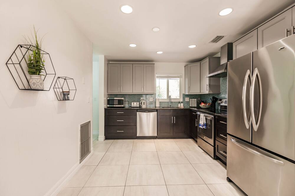 Photo of Kitchen in Central Corals