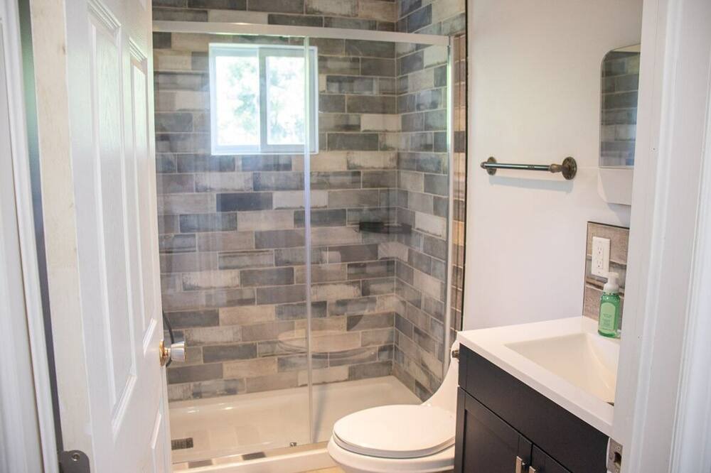 Photo of Bathroom in Bobcaygeon