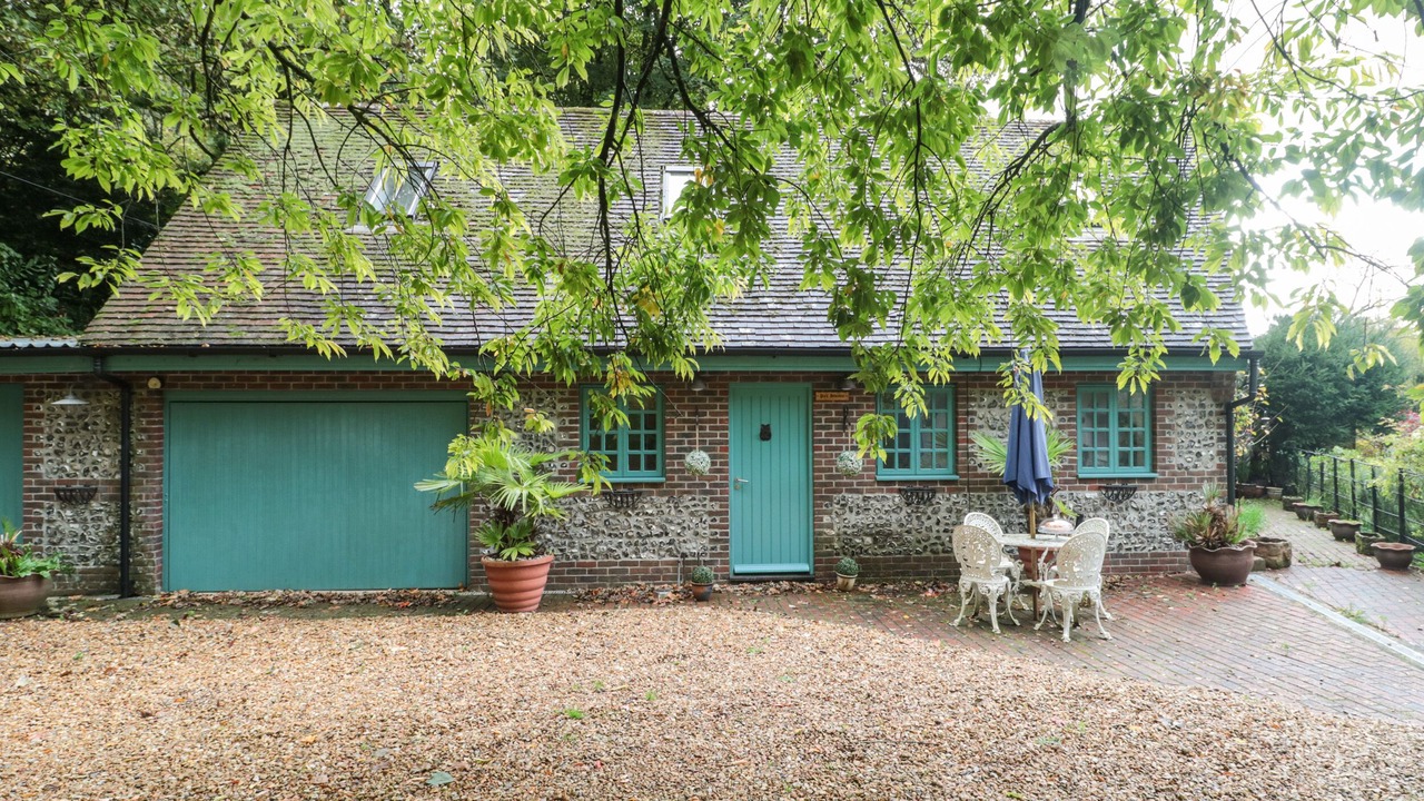 Photo of Outdoor in Milton Abbas