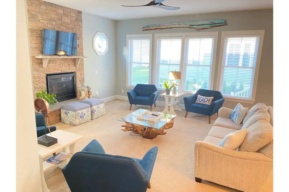 Photo of Others in The Glade