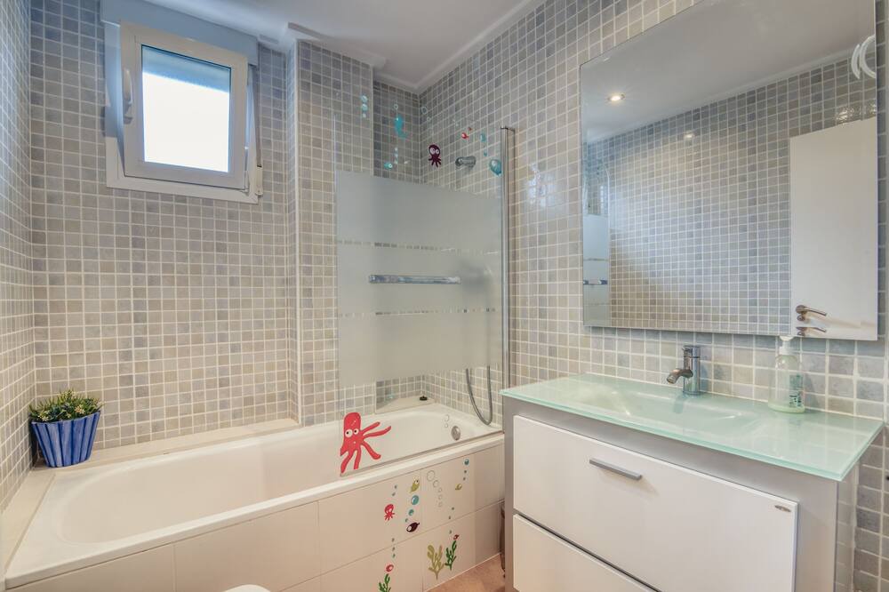 Photo of Bathroom in Gandia