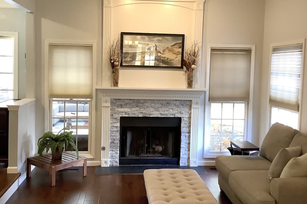 Photo of Others in Westlake