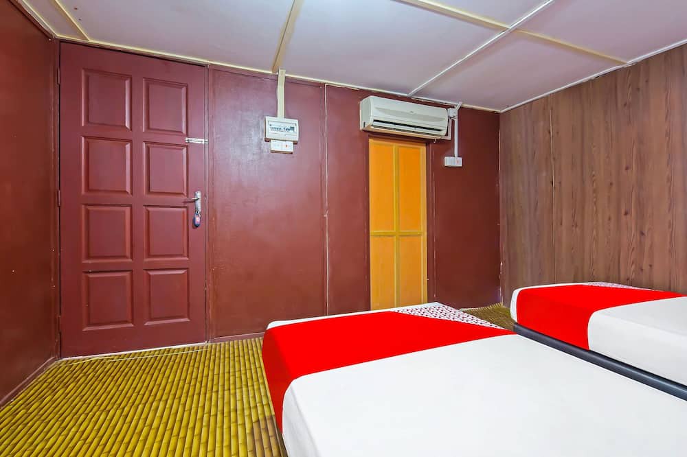 Photo of Bedroom in Kuala Tahan