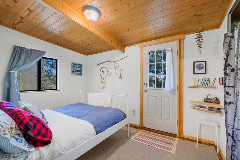 Photo of Bedroom in Red Feather Lakes