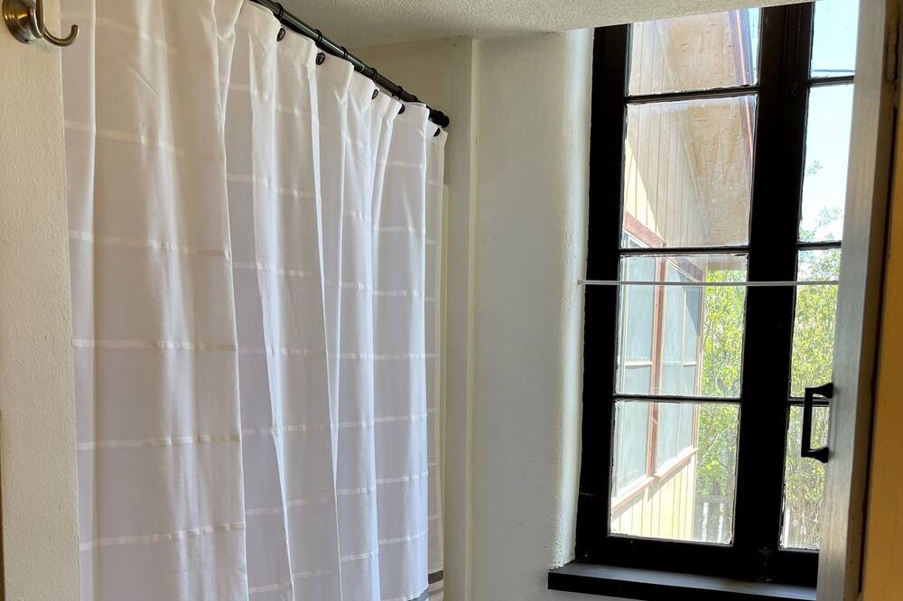 Photo of Bathroom in Brackettville