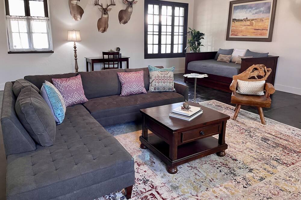 Photo of Bedroom in Brackettville