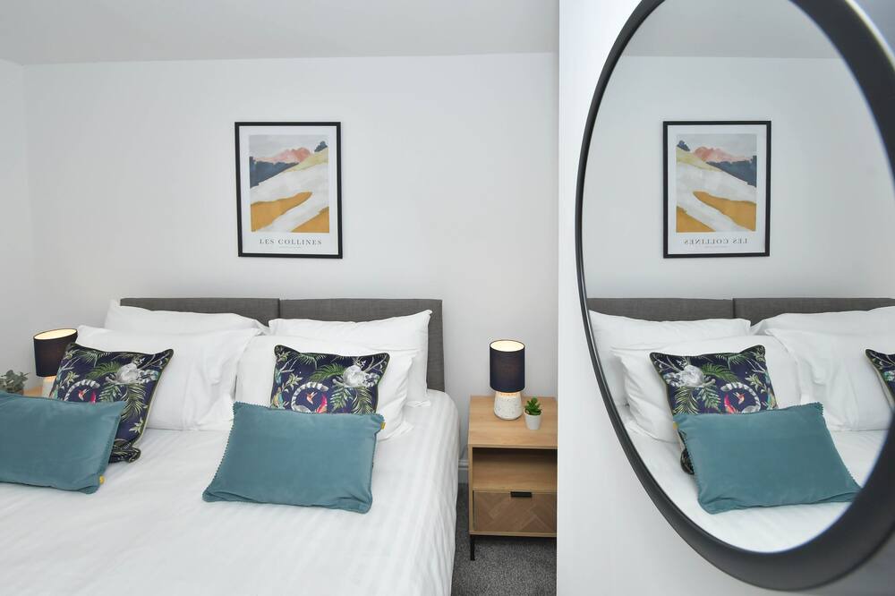 Photo of Bedroom in Stoke-on-Trent