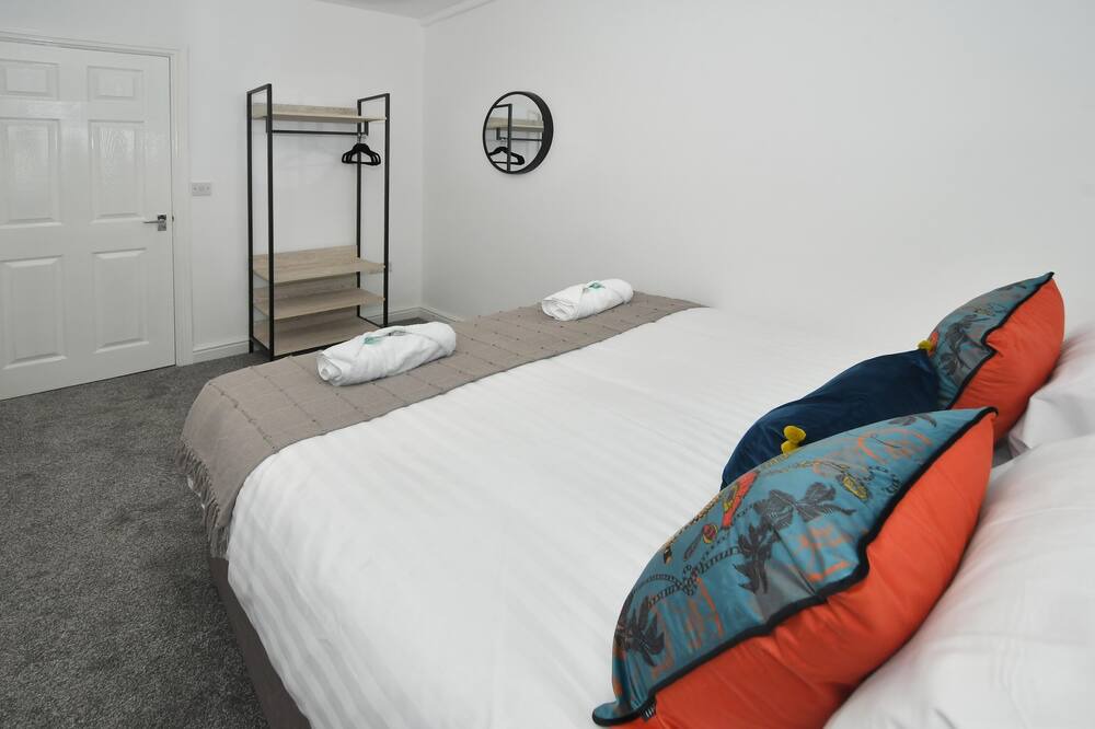 Photo of Bedroom in Stoke-on-Trent