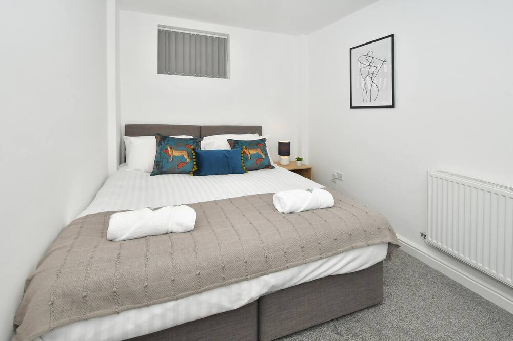 Photo of Bedroom in Stoke-on-Trent