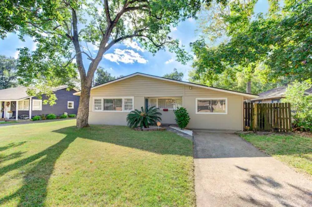 Photo of Outdoor in Beaumont