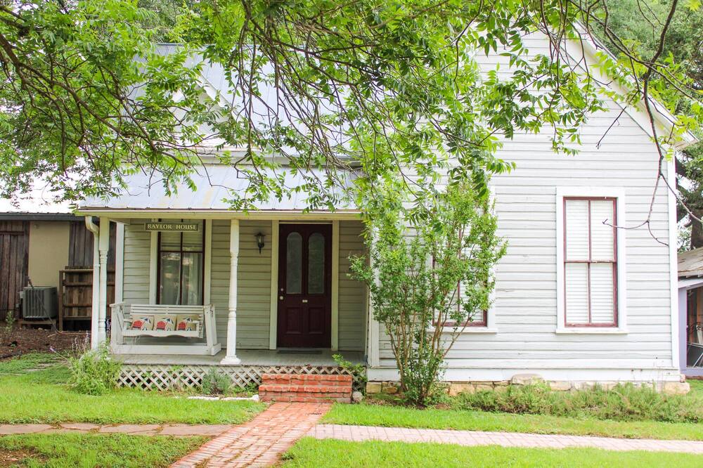 Photo of Outdoor in Salado