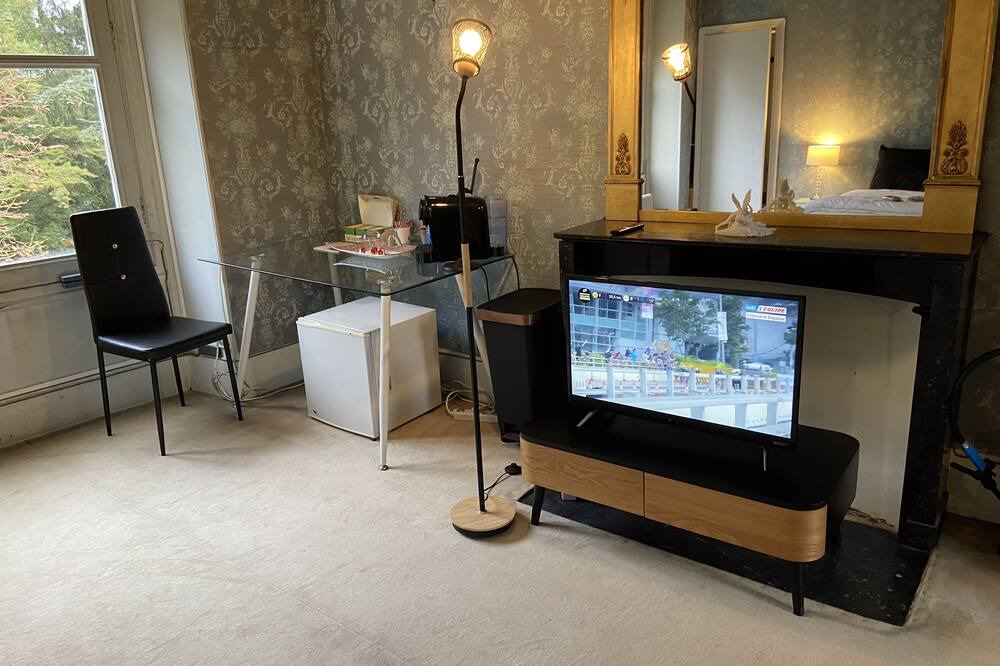 Photo of Bedroom in Andresy