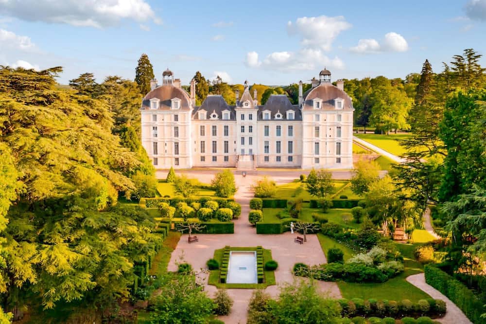 Photo of Others in Nouan-le-Fuzelier