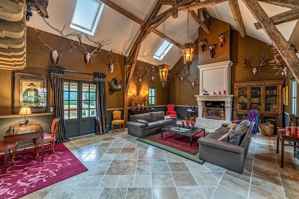 Photo of Bedroom in Nouan-le-Fuzelier