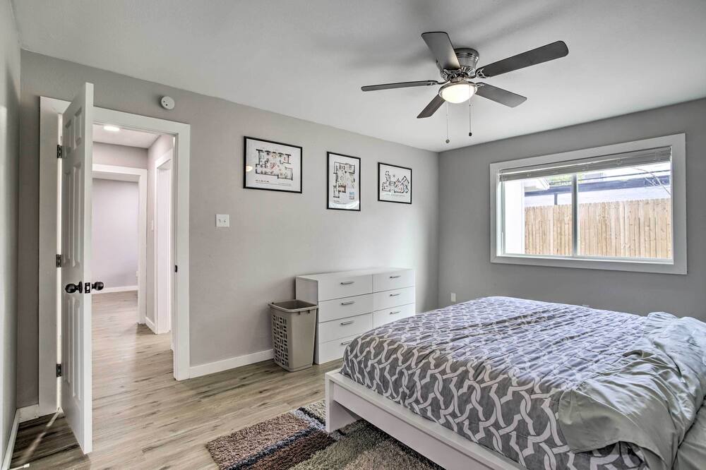 Photo of Bedroom in Garden Oaks