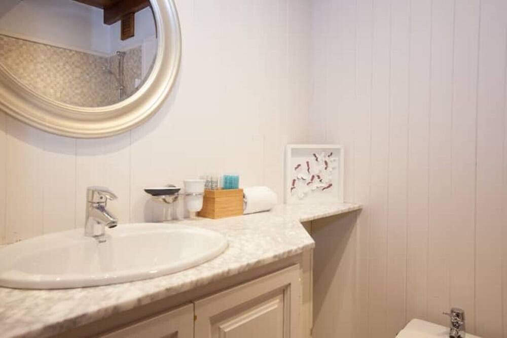 Photo of Bathroom in El Tarter