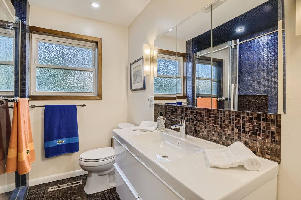 Photo of Bathroom in Hazelwood